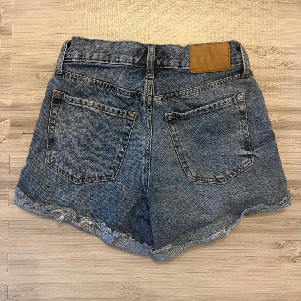 Aeropostale Mom Short Womens 0 Blue Distressed High Rise Denim Cut Offs Grunge